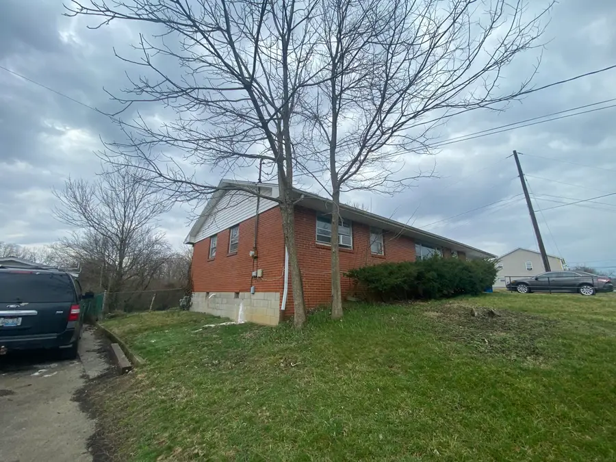 19 Hughes Avenue, Winchester, KY 40391 - #3