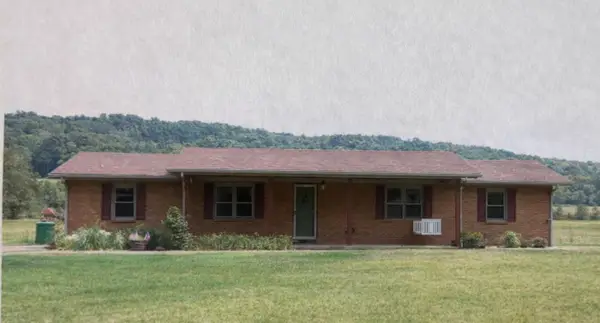 741 Kentucky South 89, McKee, KY 40447