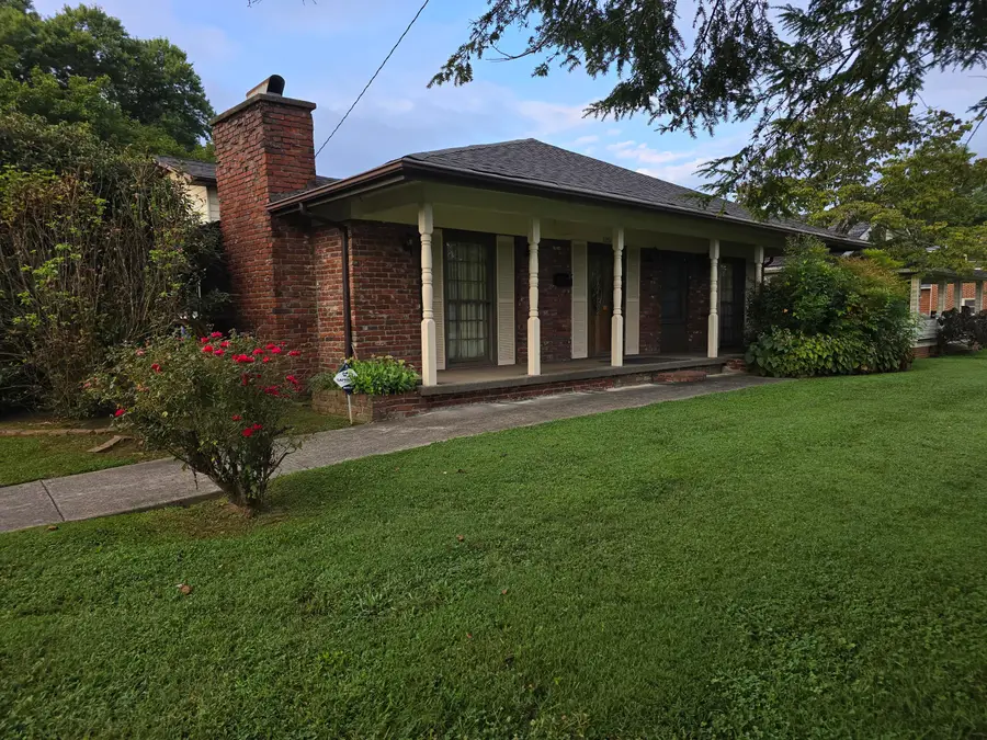 1203 Winchester Avenue, Middlesboro, KY 40965 - #3