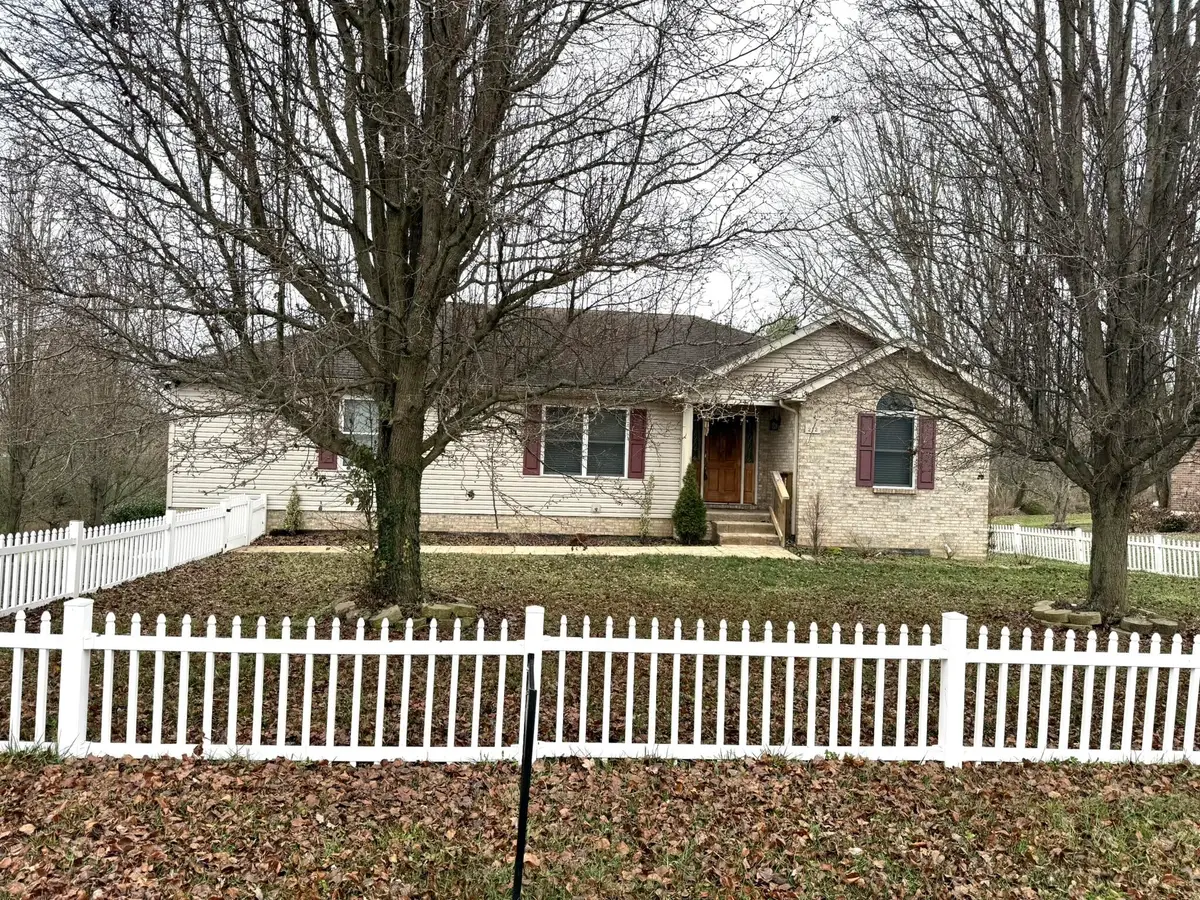 212 S Loop Drive, Stanford, KY 40484 - #1
