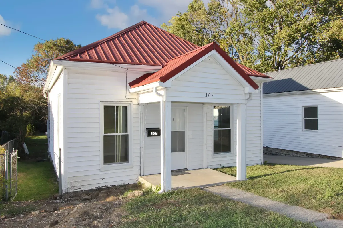 307 E Woodford Street, Lawrenceburg, KY 40342 - #1