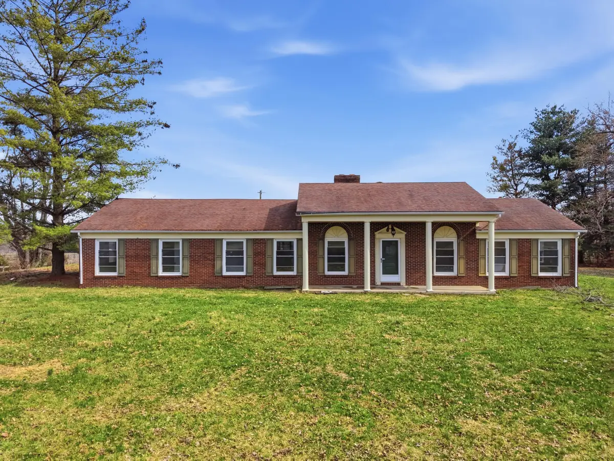 2207 Stanford Street, Lancaster, KY 40444 - #1