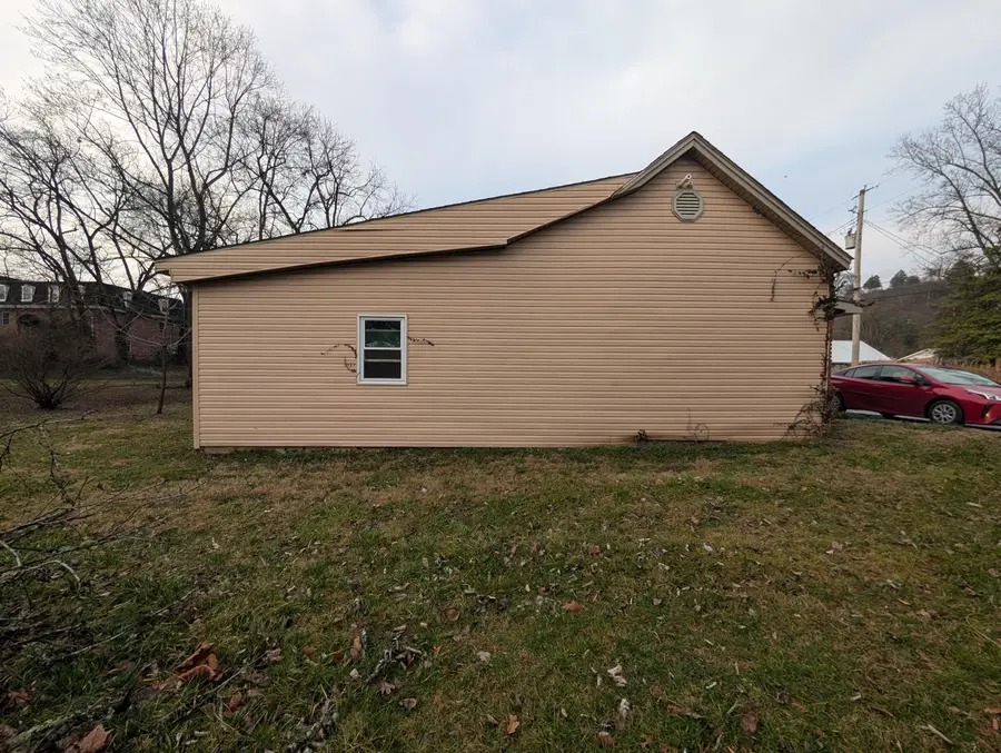 106 Admirals Landing, Frankfort, KY 40601 - #3