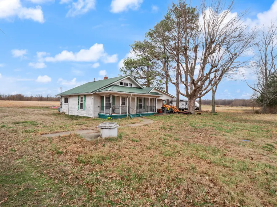355 Wadesboro Road, Paducah, KY 42003 - #3