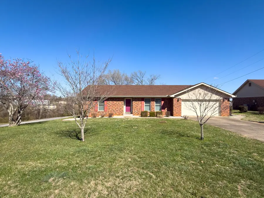 102 Vermont Street, Somerset, KY 42503 - #2