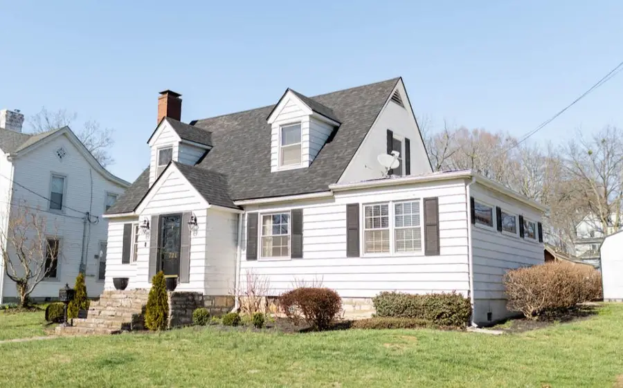 221 Moundale Avenue, Winchester, KY 40391 - #2