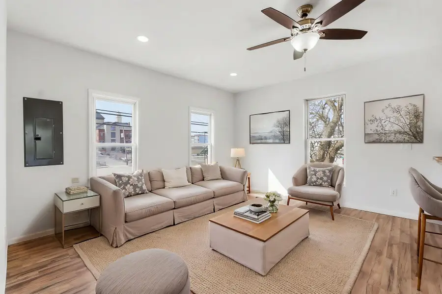 121 E Washington Street, Georgetown, KY 40324 - #3