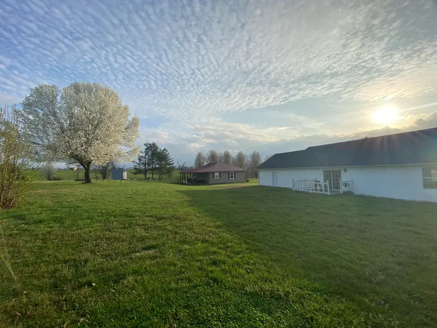 220 Deerwood Drive, Science Hill, KY 42553 - #2