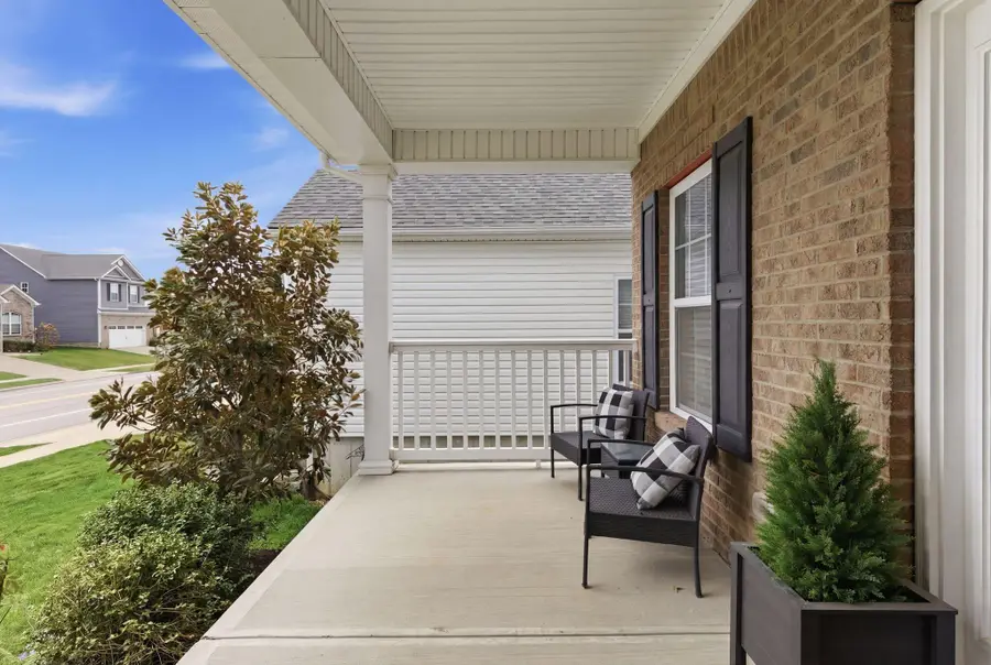 611 Lucille Drive, Lexington, KY 40511 - #3