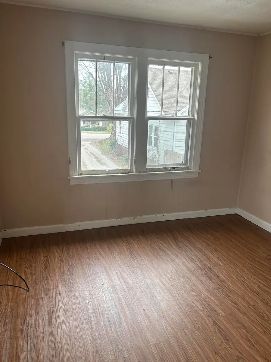 214 S Central Avenue, Somerset, KY 42501 - #3