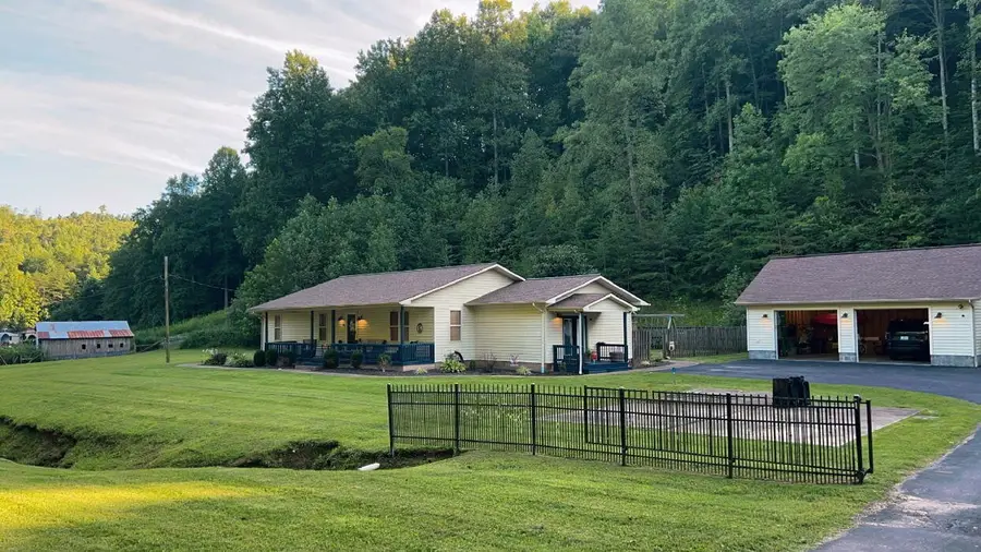 1023 Sublimity Hollow Road, Girdler, KY 40943 - #2