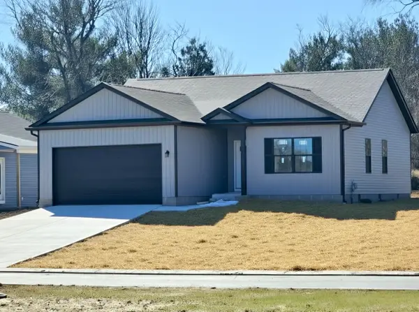 100 Harrods Glen, Harrodsburg, KY 40330