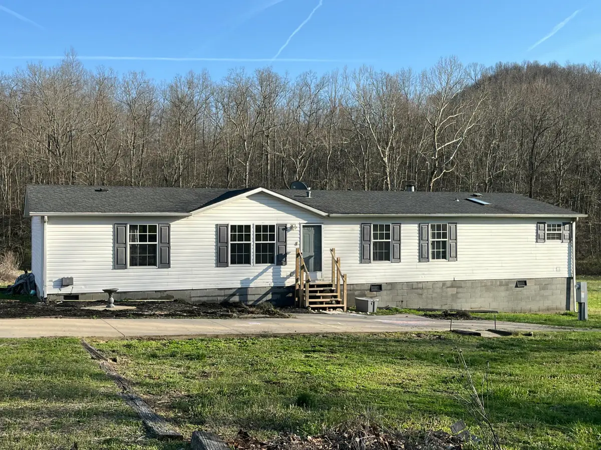 2864 Scrubgrass Road, Gravel Switch, KY 40328 - #1