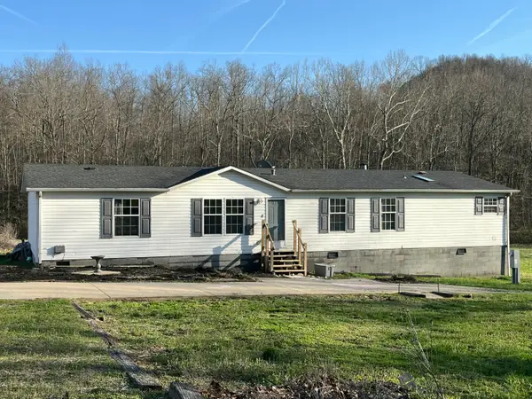 2864 Scrubgrass Road, Gravel Switch, KY 40328