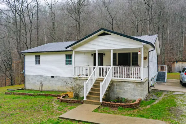 1291 Polls Creek Road, Smilax, KY 41764
