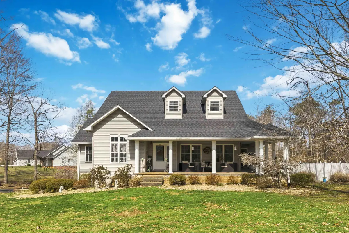 398 Carriage Lane, Jamestown, KY 42629 - #1