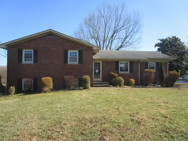 403 N First Street, Burgin, KY 40310