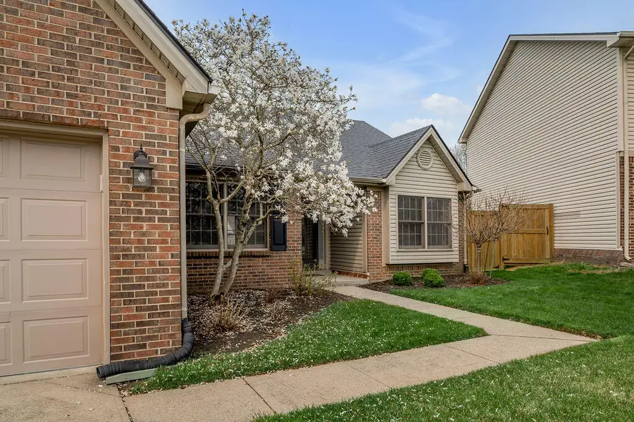 1105 Seville Court, Lexington, KY 40515 - #2
