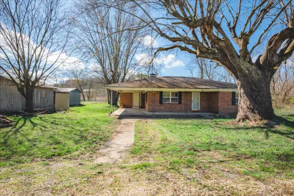 5989 Slate Lick Road, London, KY 40741