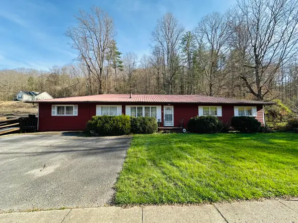 212 Town Branch Road, Manchester, KY 40962