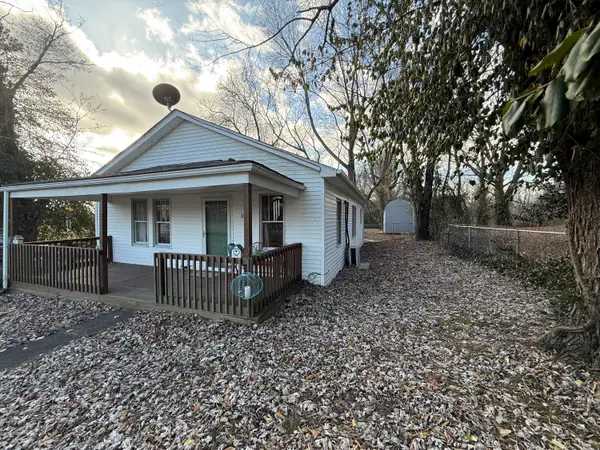 365 Maple Street, Russell Springs, KY 42642