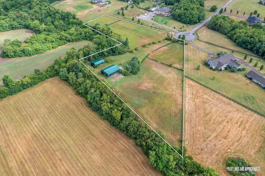 4 Springhouse Drive, Nicholasville, KY 40356 - #2