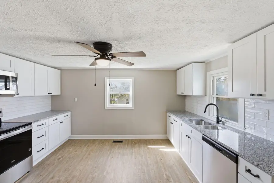 329 1st Street, Midway, KY 40347 - #2