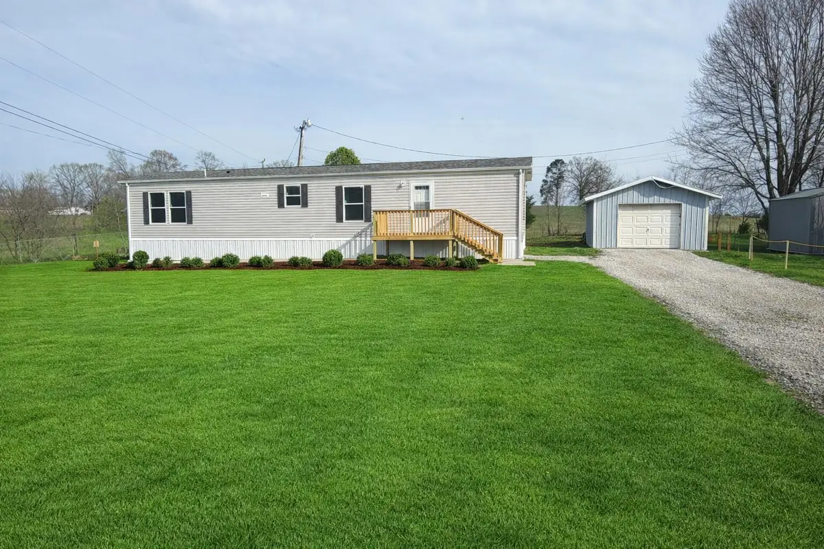 207 Rolling Cliff Drive, Bronston, KY 42518 - #1