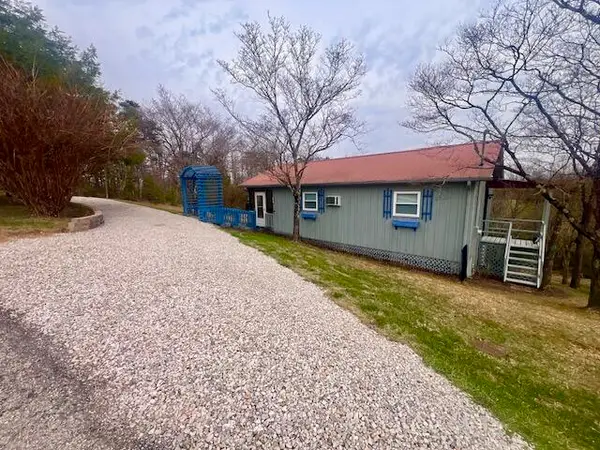 16 Dogwood Drive, Wellington, KY 40387