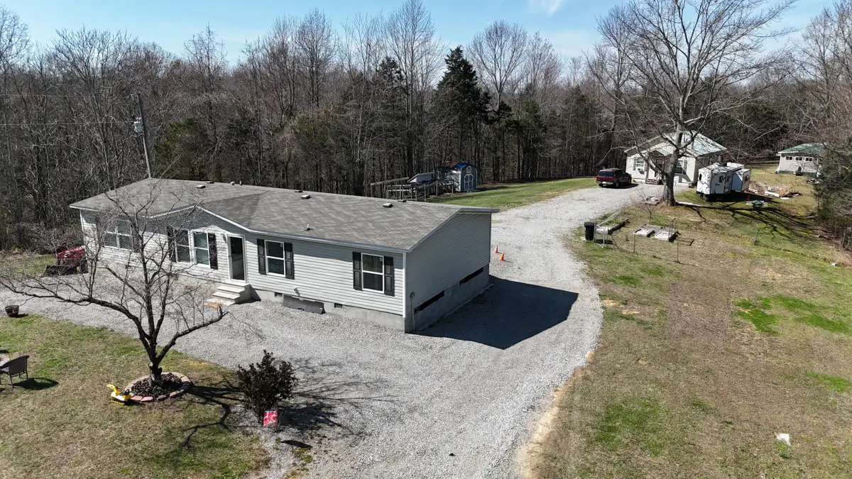 5488 Reese Hurt Road, Breeding, KY 42715 - #1