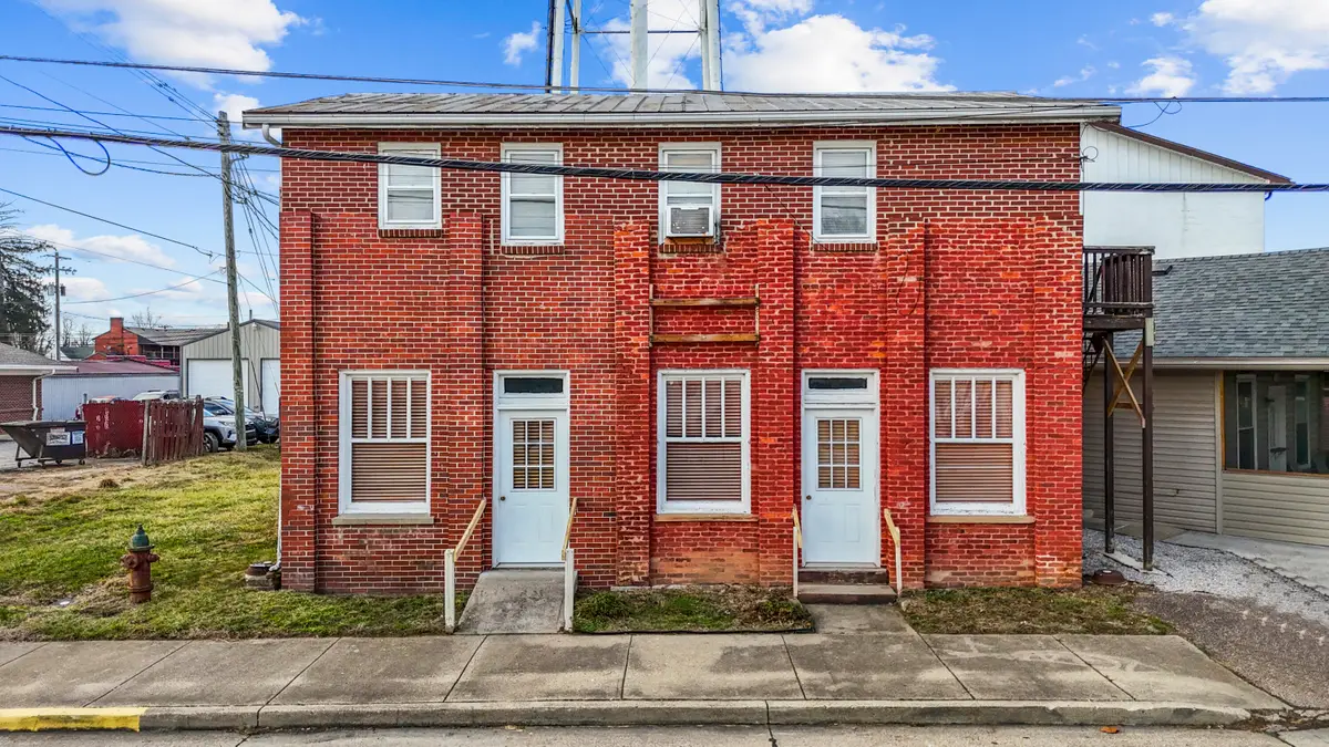 100 W Pearl Street, Warsaw, KY 41095 - #1