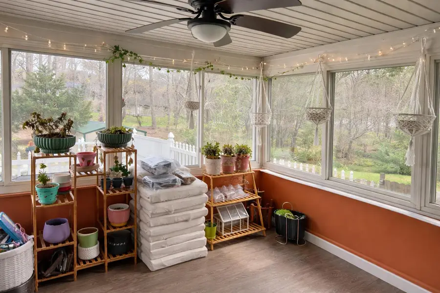 156 Wellington Drive, Middlesboro, KY 40965 - #3