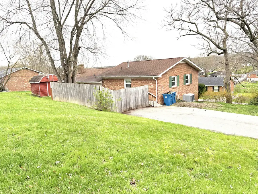 101 Cedar Drive, Frankfort, KY 40601 - #2
