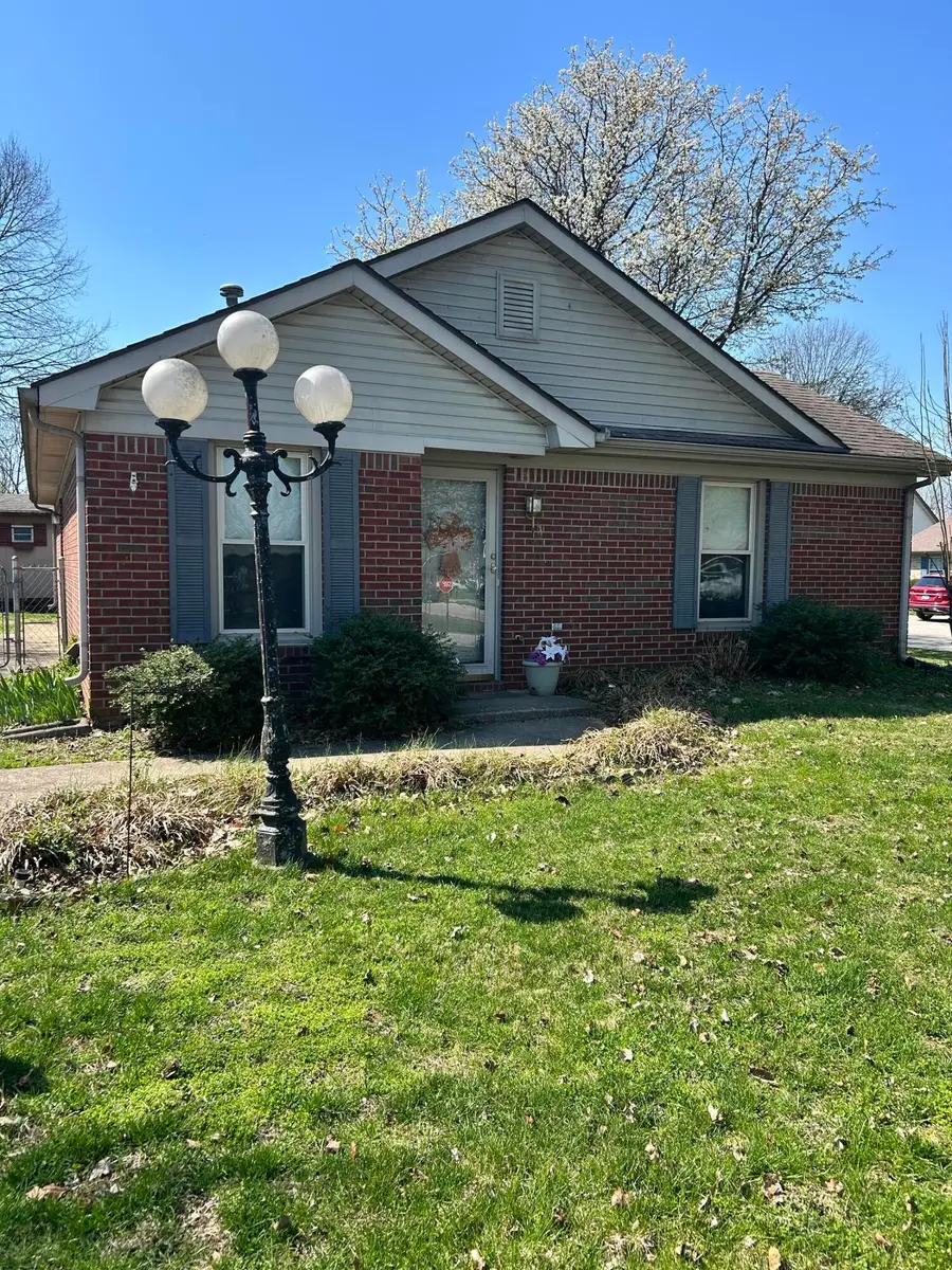 201 Turf Court, Frankfort, KY 40601 - #2