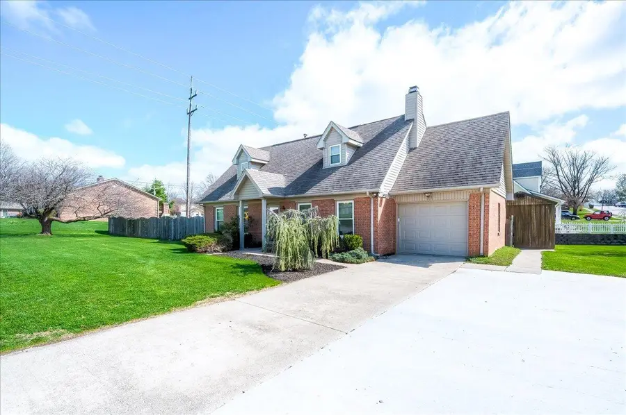 402 Peachtree Road, Nicholasville, KY 40356 - #2