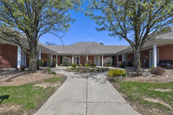 832 Garden Pointe Drive #832, Simpsonville, KY 40067
