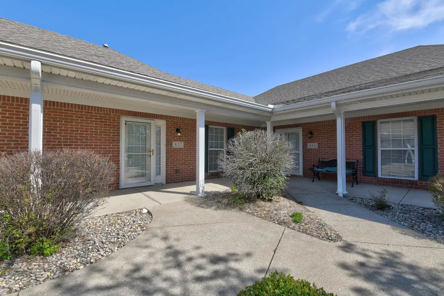 832 Garden Pointe Drive #832, Simpsonville, KY 40067 - #2