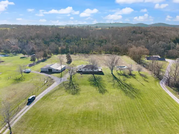 401 Drakes Creek Road, Crab Orchard, KY 40419