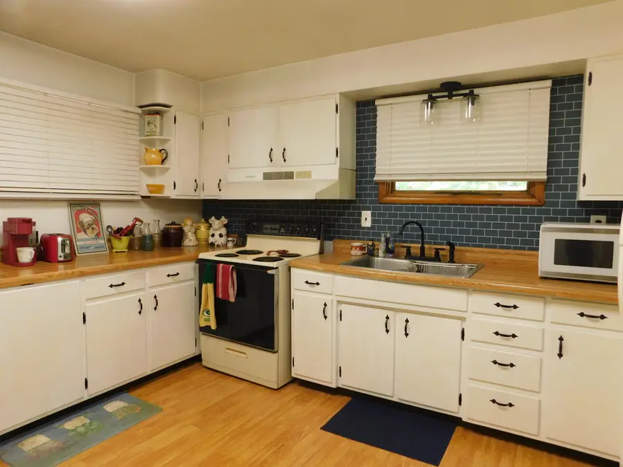 116 Wolf Hollow Road, Baxter, KY 40806 - #3