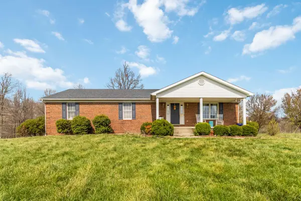 1426 Tick Ridge Road, Waynesburg, KY 40489