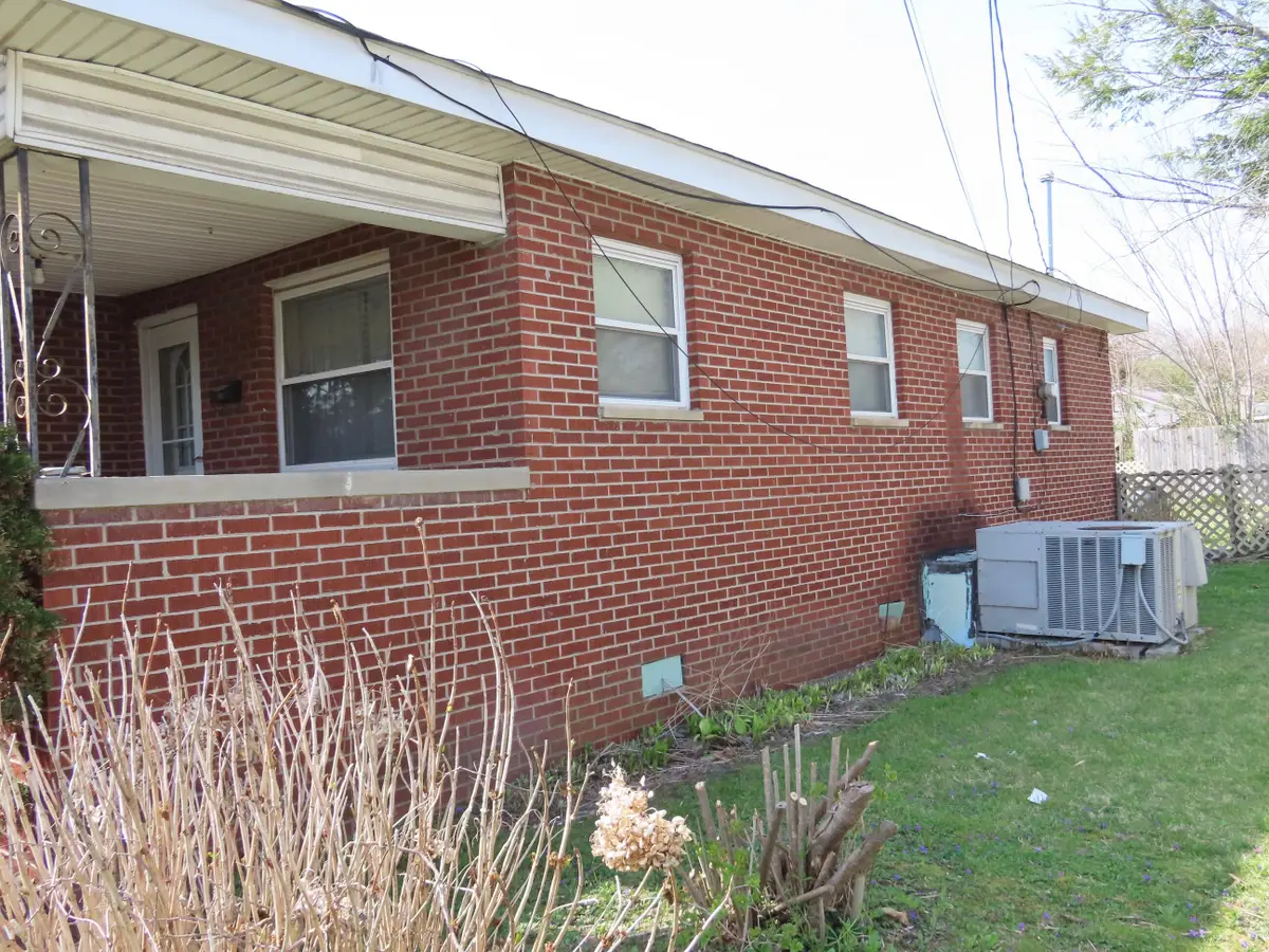126 18th Street, Corbin, KY 40701 - #1