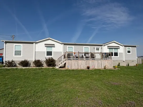346 Turkey Loop, East Bernstadt, KY 40729