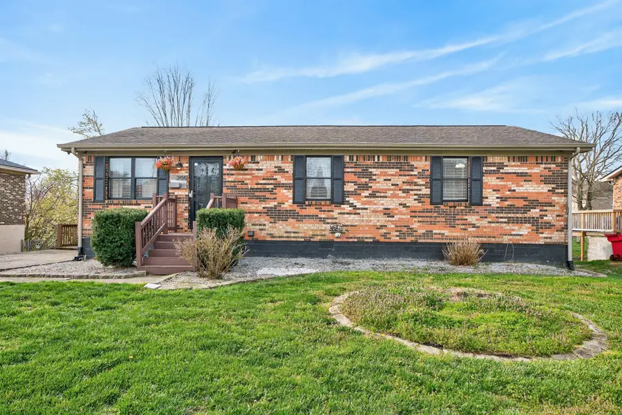 205 Laurel Lane, Nicholasville, KY 40356 - #2