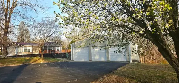 148 Gabe Hollow Road, Russell Springs, KY 42642