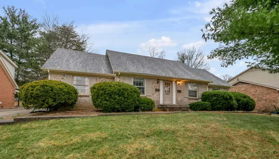823 Malabu Drive, Lexington, KY 40502 - #2