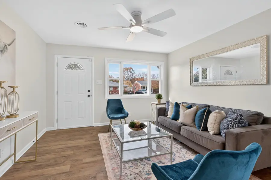 2113 St Teresa Drive, Lexington, KY 40502 - #2