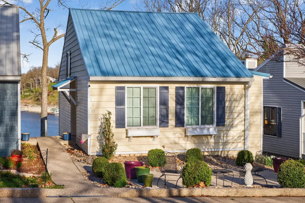 230 Persimmon Way, Harrodsburg, KY 40330 - #1