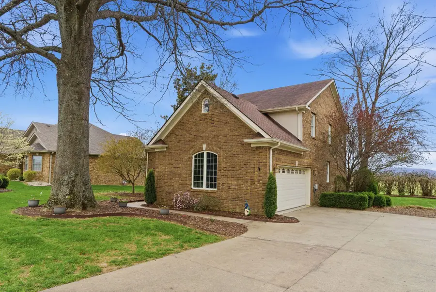 911 Cabernet Drive, Berea, KY 40403 - #2