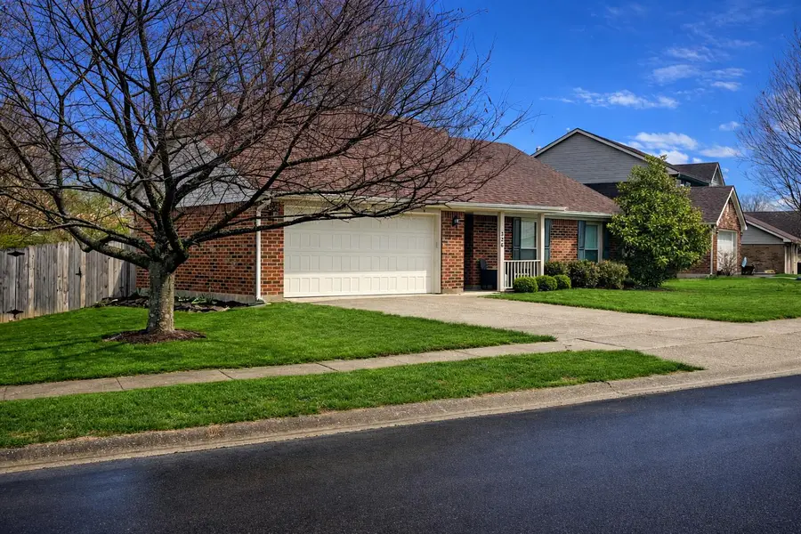 326 Chestnut Lane, Versailles, KY 40383 - #2