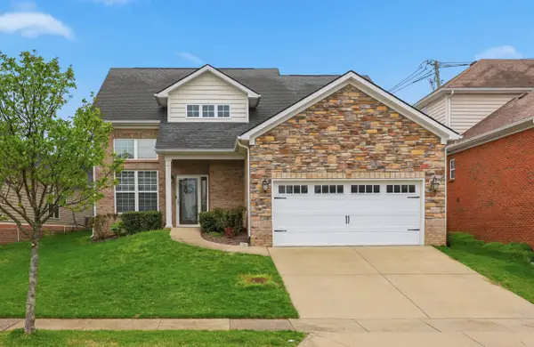 1787 Sandhurst Cove, Lexington, KY 40509